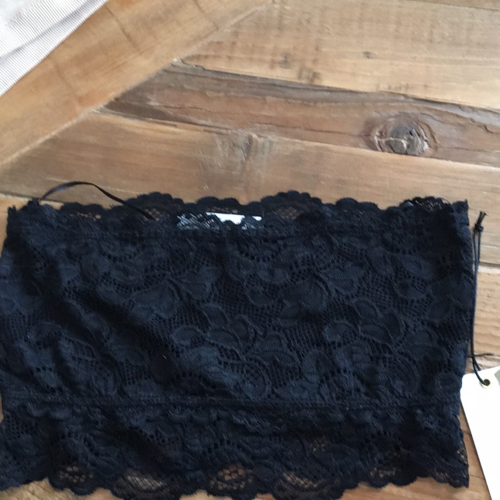 NWT Black Lace Bandeau